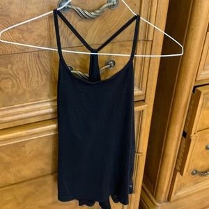 Womens Fabletics top